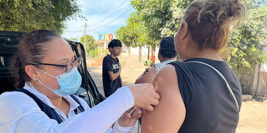 Refuerzan acciones contra el sarampi&oacute;n en R&iacute;o Viejo, Tecuala