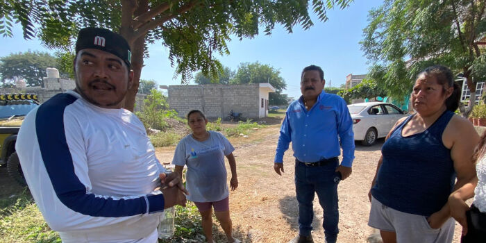 Viven familias sin luz en ampliaci&oacute;n de Villas de Ixcuintla; alcalde promete gesti&oacute;n ante CFE<br />
