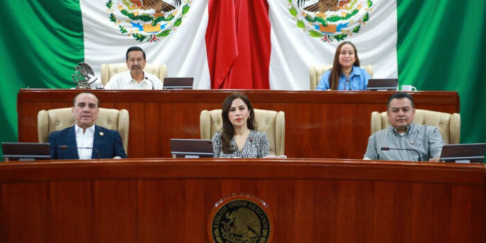 Recibe Congreso iniciativa para modernizar la secretar&iacute;a de Econom&iacute;a