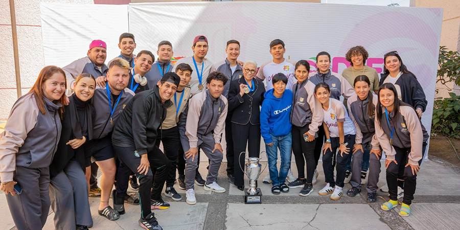 Beatriz Estrada impulsa a la juventud nayarita, para hacer realidad sus sue&ntilde;os