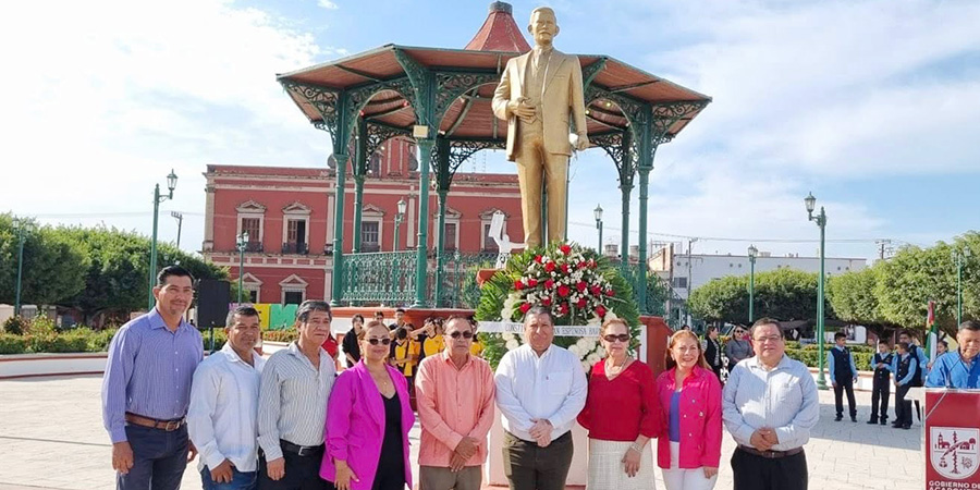 Rinden homenaje al constituyente Juan Espiosa B&aacute;vara en Acaponeta