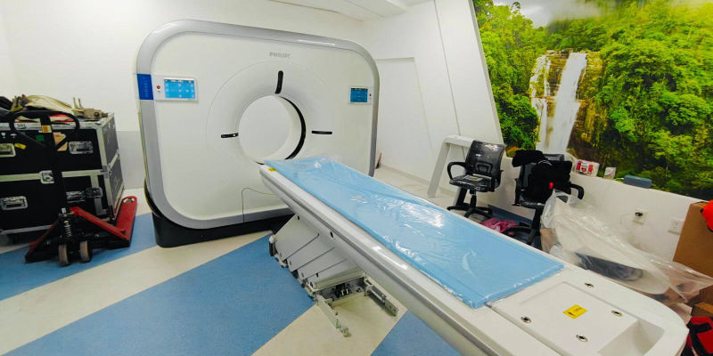 Instala gobernador Navarro tom&oacute;grafo de &uacute;ltima generaci&oacute;n en Hospital de Jes&uacute;s Mar&iacute;a