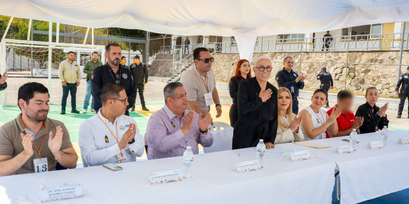 Beatriz Estrada fortalece la identidad de personas privadas de la libertad