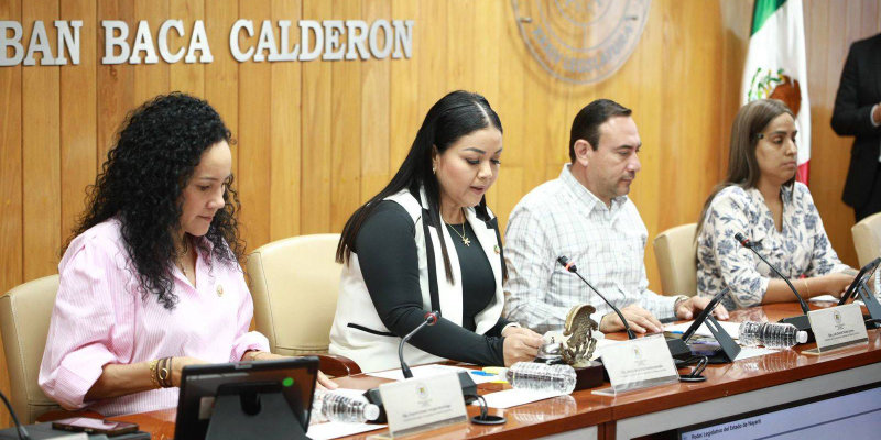 Listo el Congreso para el Parlamento de Mujeres de Nayarit