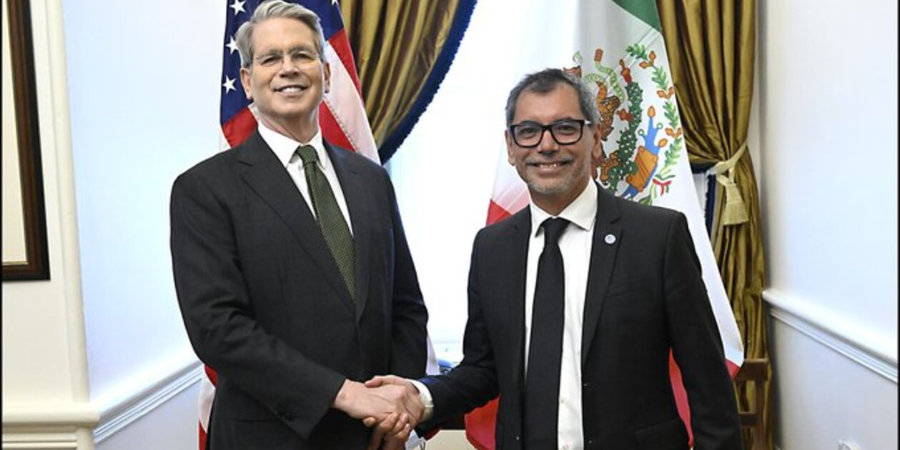 Titular de Hacienda se re&uacute;ne con secretario del Tesoro de EU para revisi&oacute;n del T-MEC