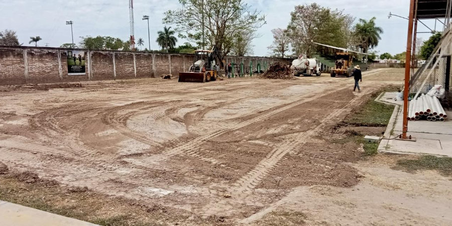 Inicia construcci&oacute;n de cancha de f&uacute;tbol 5 en Tecuala como parte del programa Mundial Social