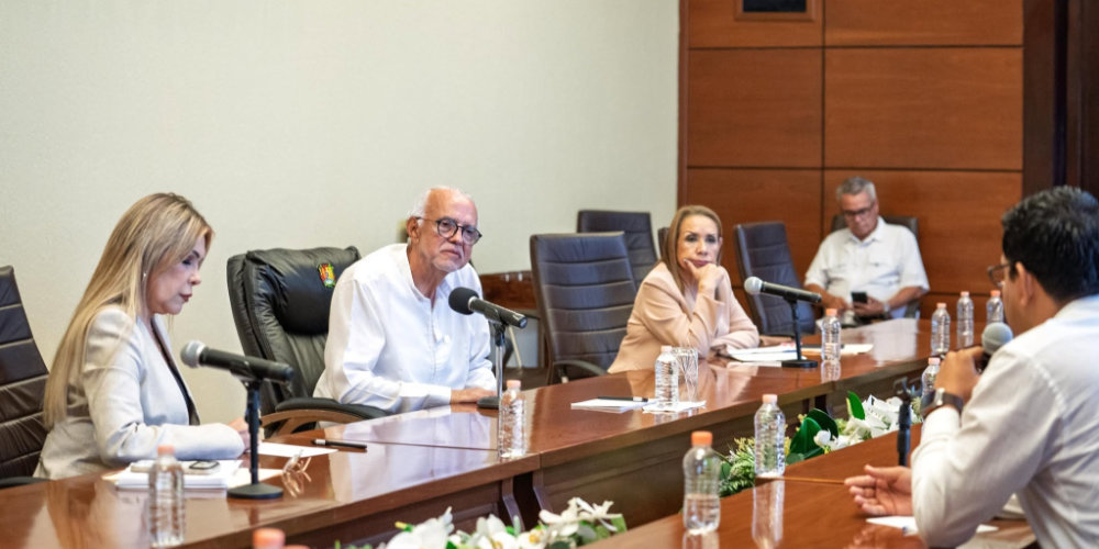 Impulsa Navarro Quintero una nueva etapa para la educaci&oacute;n universitaria
