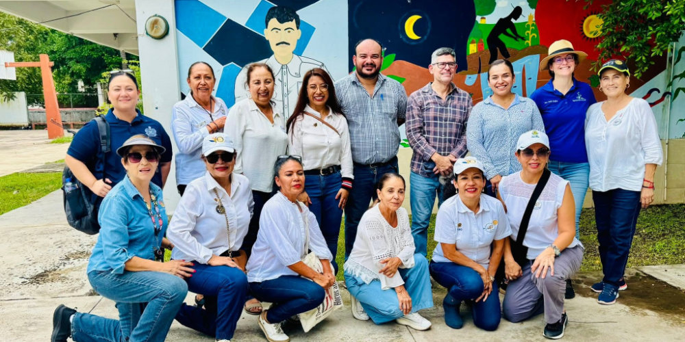 La UAN abraza al programa Agua limpia para todos del club rotario Tepic Para&iacute;so.