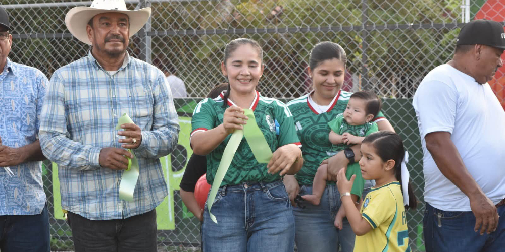INAUGURAN CANCHA DE F&Uacute;TBOL 5 EN SAN FELIPE AZTAT&Aacute;N