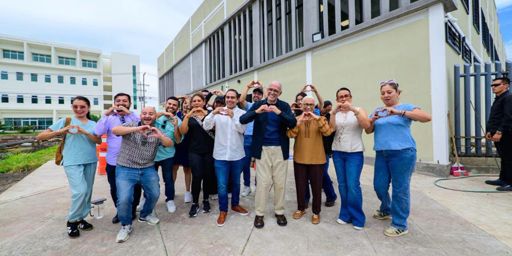 Navarro Quintero y Beatriz Estrada fortalecen el Sistema de Radio y Televisi&oacute;n de Nayarit