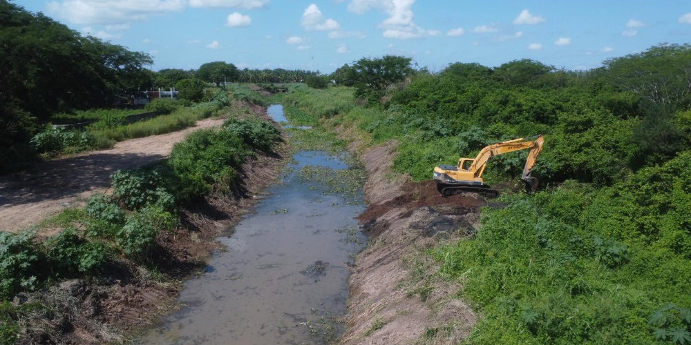 Avanza el desazolve del arroyo De la Viejita con m&aacute;s de 500 metros intervenidos