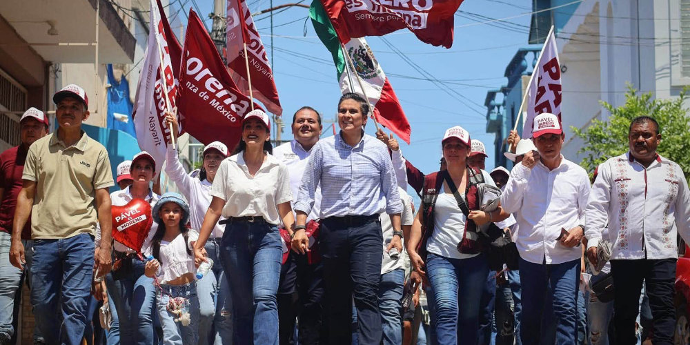 Pavel Jarero se re&uacute;ne con militancia de Morena en Santiago y expone sus aspiraciones rumbo a la gubernatura