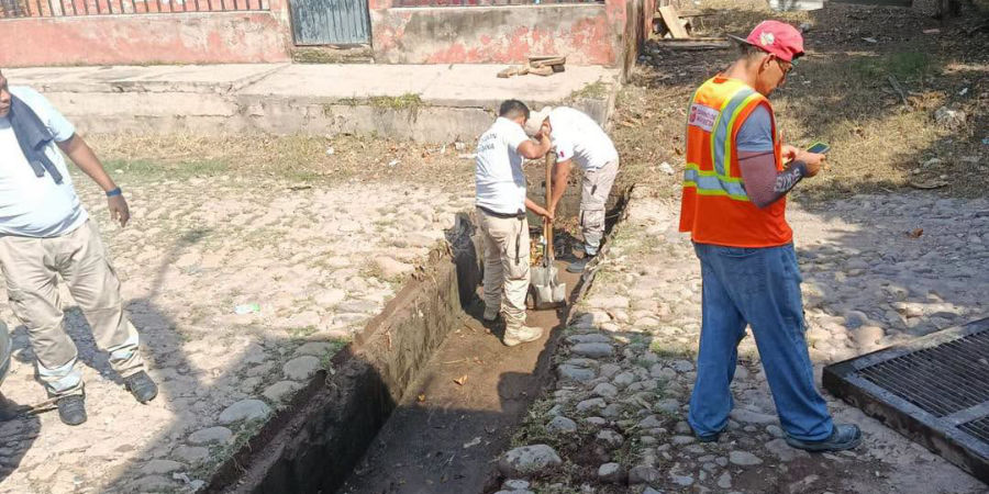 &iexcl;Trabajo preventivo en alcantarillado por tu seguridad!
