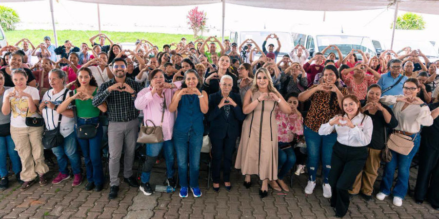 Beatriz Estrada impulsa el autoempleo y fortalece la econom&iacute;a de las familias nayaritas