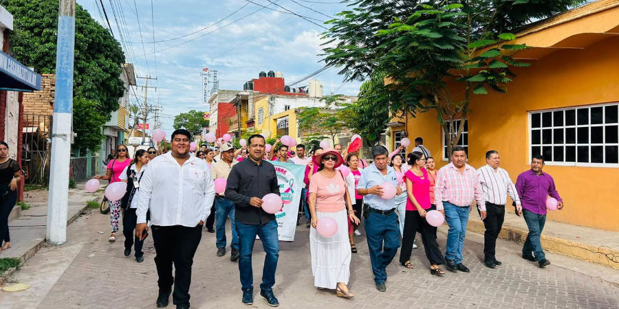 MARCHA DE CONCIENTIZACI&Oacute;N Y ARRANQUE DEL MES ROSA EN ACAPONETA